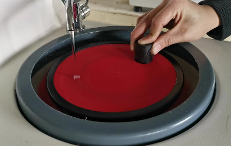 推薦一些金相研磨拋(pāo)光機的選購指(zhǐ)南